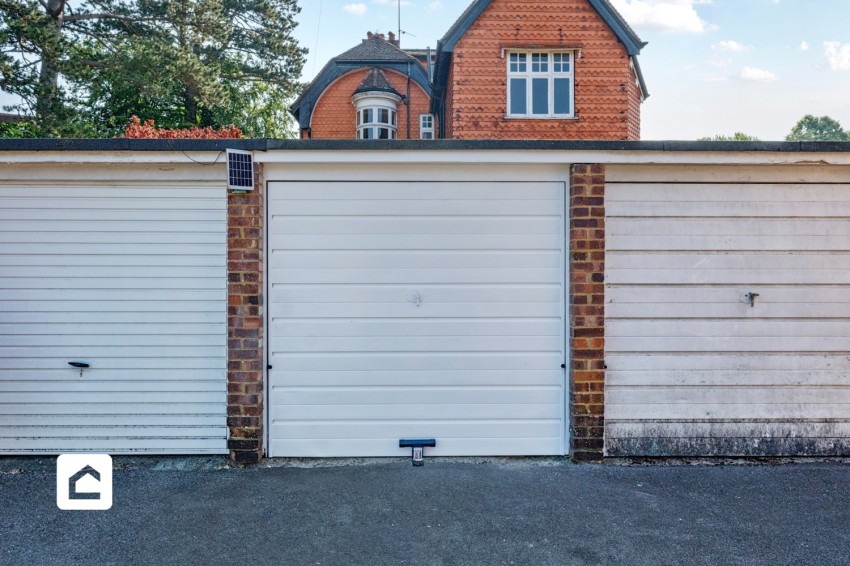 Images for Horsham Road, Dorking, Surrey, RH4