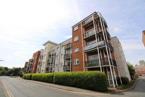 View Full Details for Canalside, Redhill, RH1