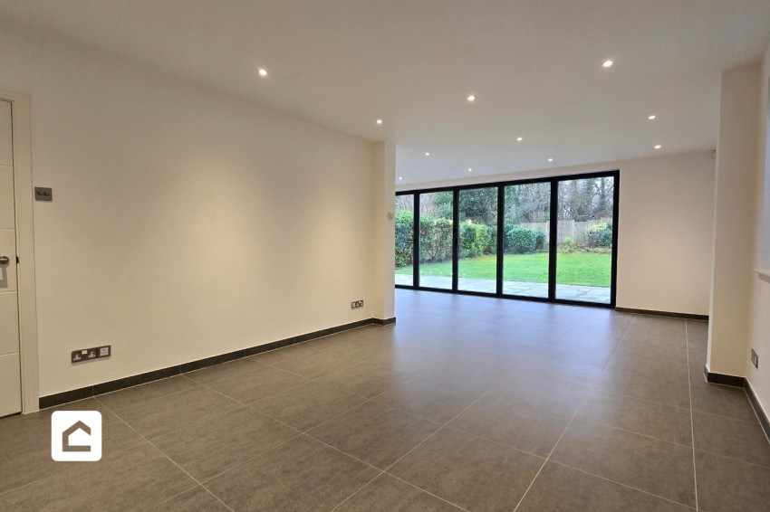 Images for Epsom, Surrey, KT18