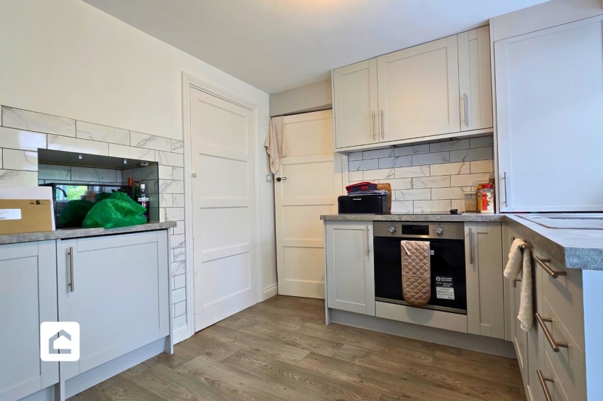 Images for Charlwood, Horley, Surrey